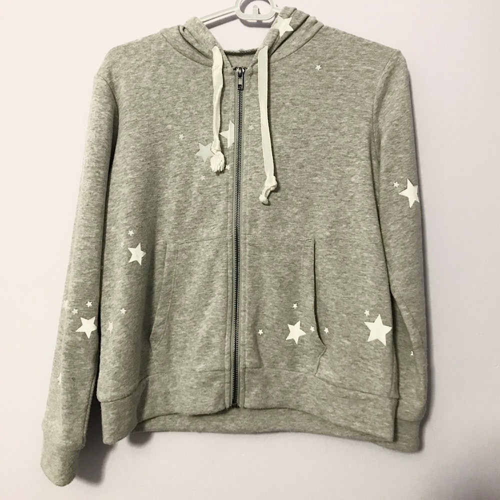 Katie J Nyc grey sweatshirt with stars
